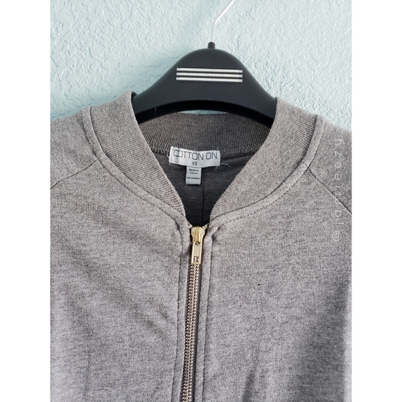 Cotton On | NWT Varsity Style Raglan Zip-Up Jacket - Picture 4 of 8